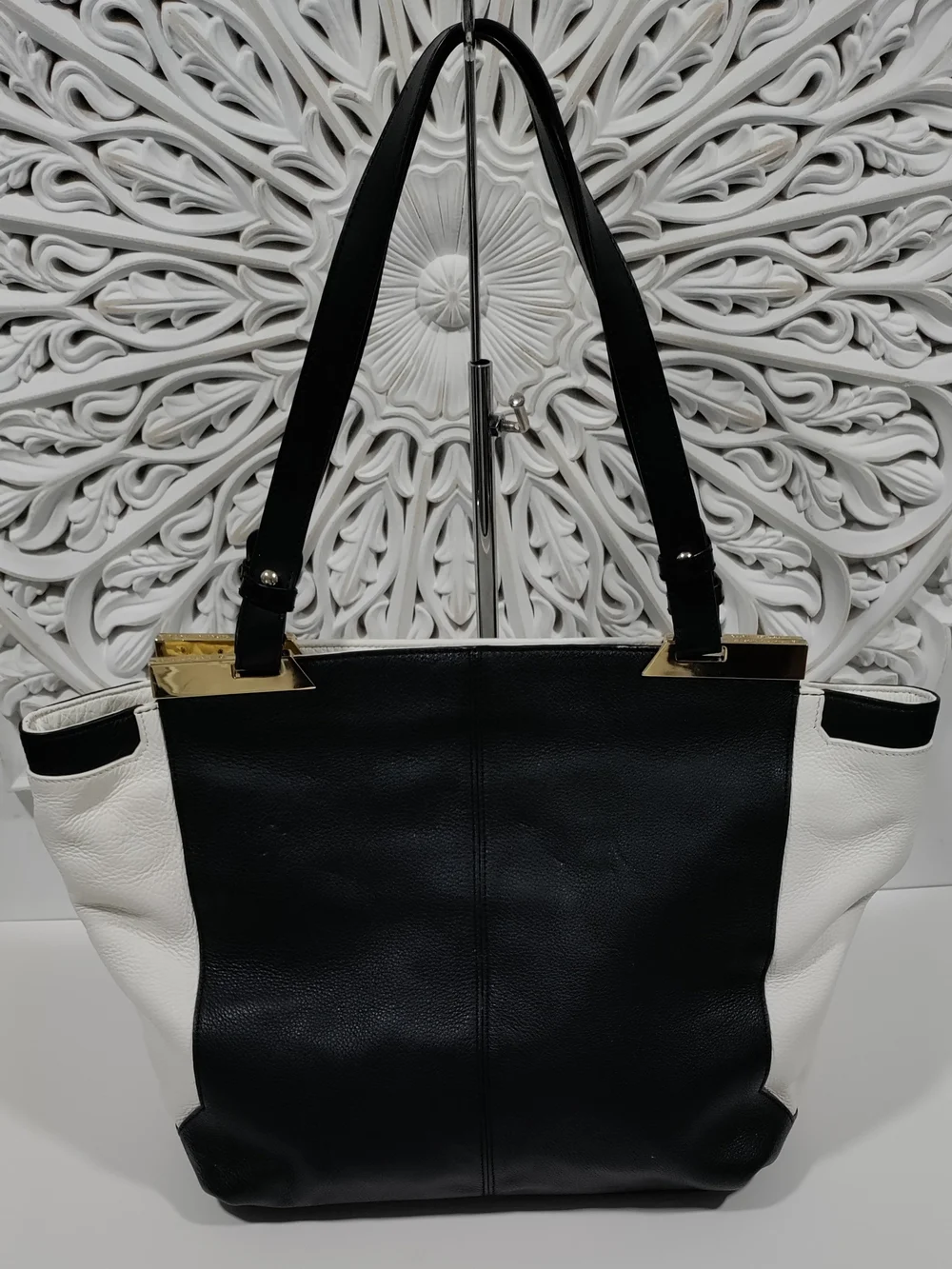 Vince Camuto brand vince